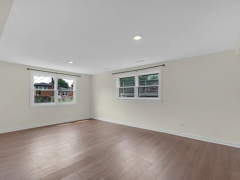 17700 71st Ave — Photo 15