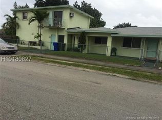 5197 SW 19th St, West Park, FL 33023