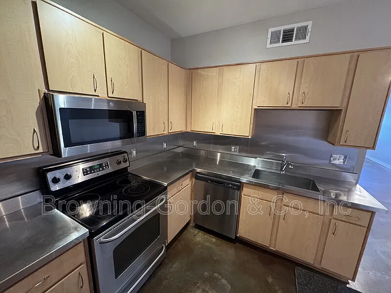 1803 Broadway #426 — Photo 3
