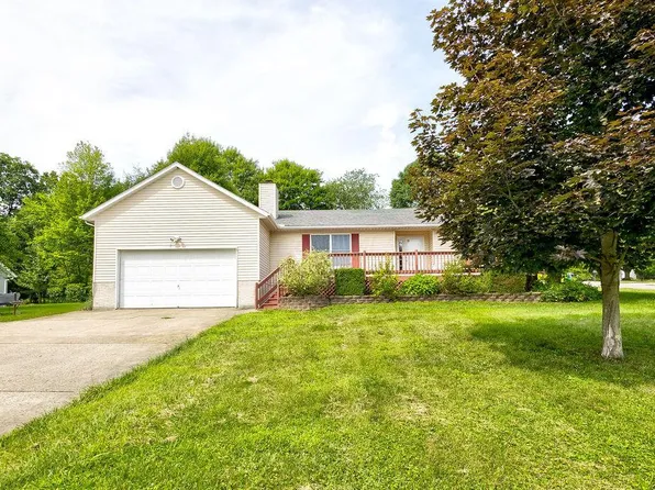 847 Fairway Dr, Howard, OH 43028