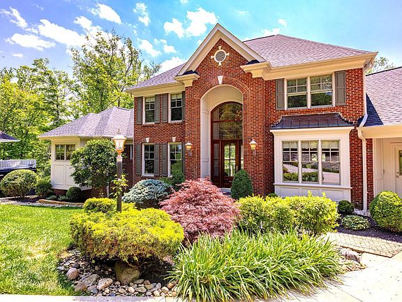 4th image of 1298 Mistymeadow Ln