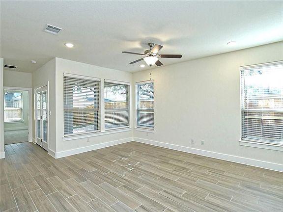 5th image of 603 Parkline Dr #11B