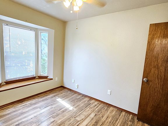 5th image of 1601 Westmore Dr