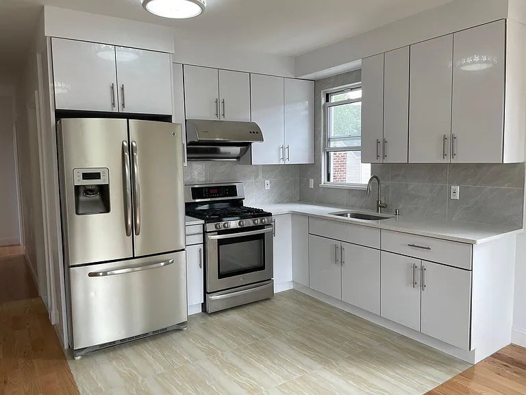 14-11 115th St #2 — Photo 1