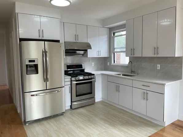 14-11 115th St Floor 2, College Pt, NY 11356