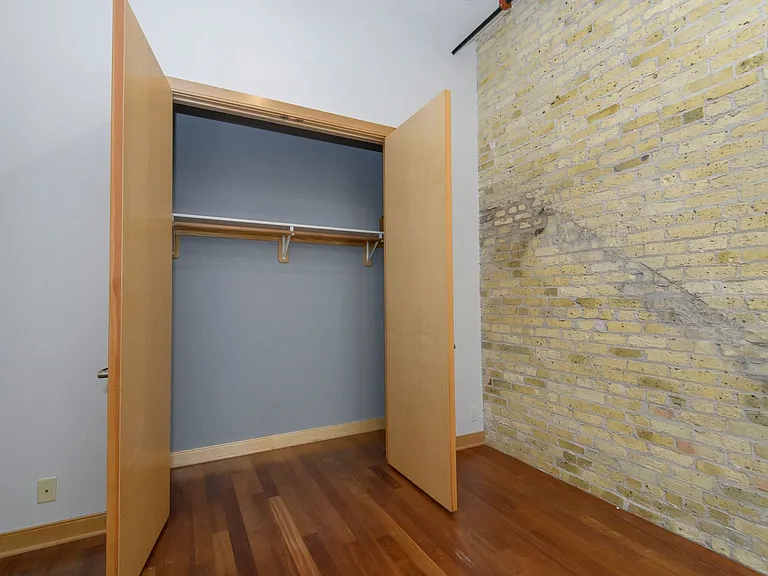 239 E Chicago St #307 — Photo 19