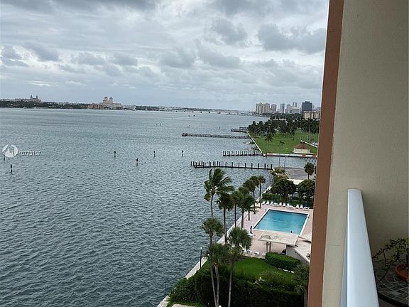 2nd image of 2800 N Flagler Dr APT 906