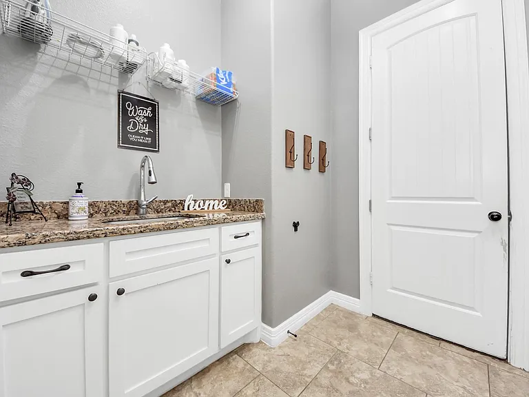 11726 W Grand Pond Dr — Photo 41