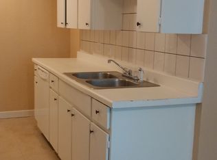 2404 S Fielder Rd, Arlington, TX 76015