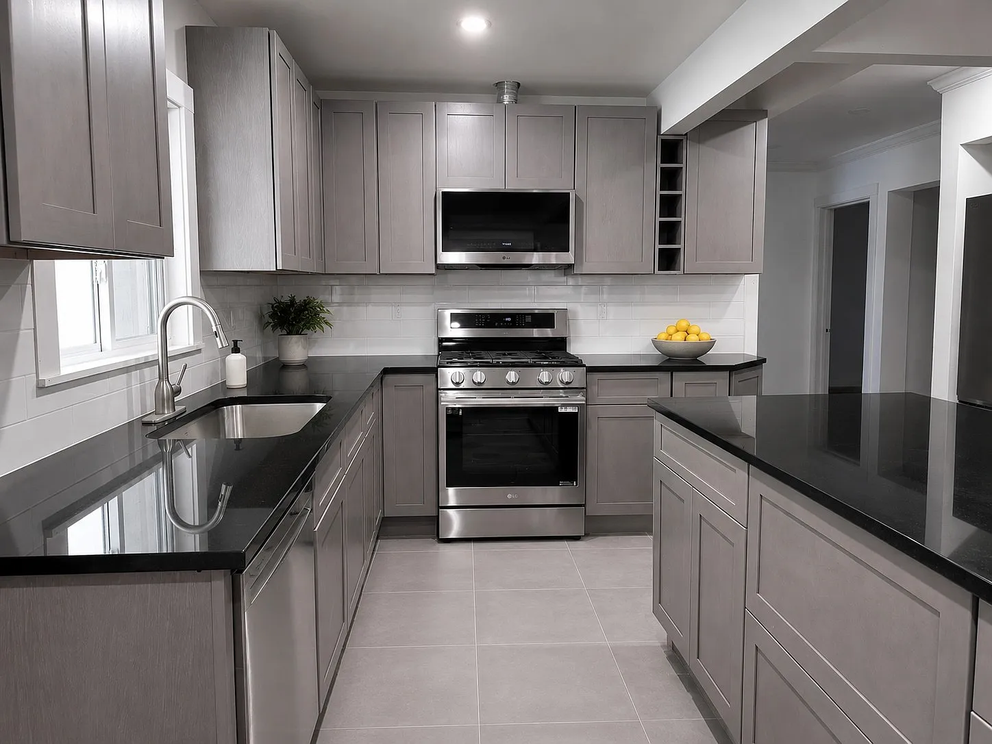 3 bed, 1614 sqft, $6,000 — Photo 2