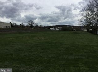 110 S Beech St, Fleetwood, PA 19522