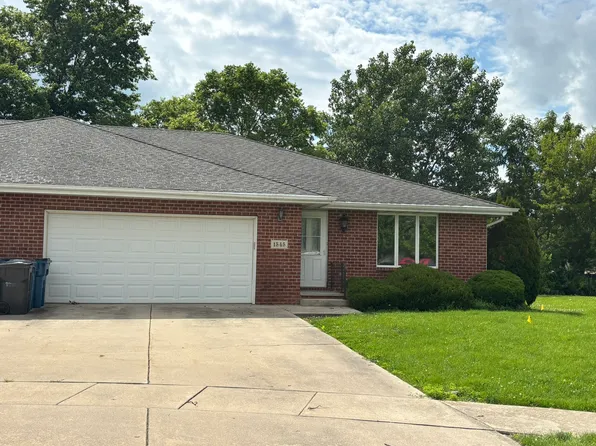 1545 Helen Ct, Morris, IL 60450