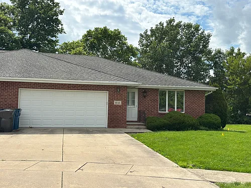 1545 Helen Ct Photo 1