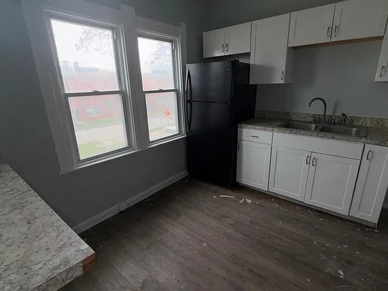1507 N Salina St #3 — Photo 16