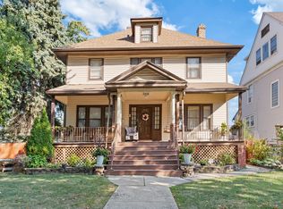 5214 W 24th St, Cicero, IL 60804