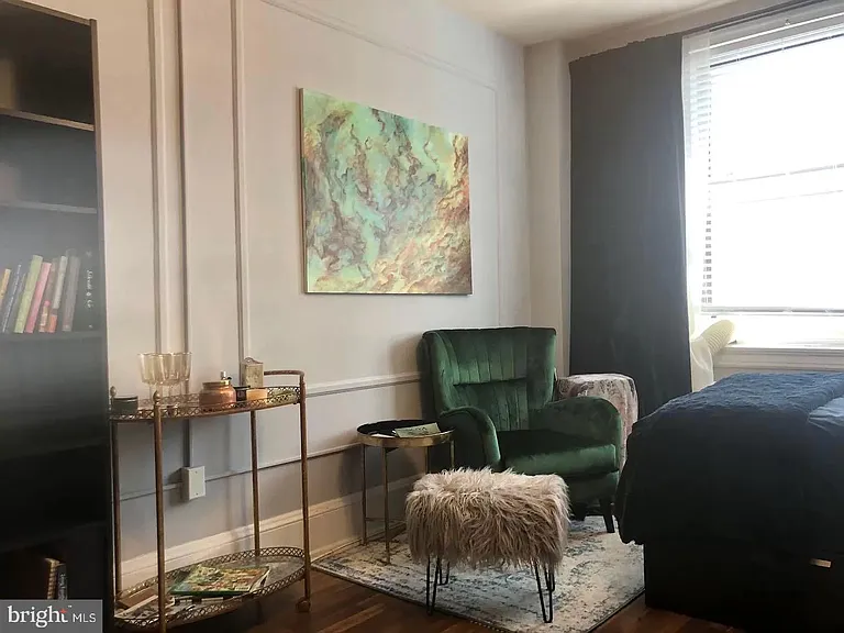 1324 Locust St #1403 — Photo 3