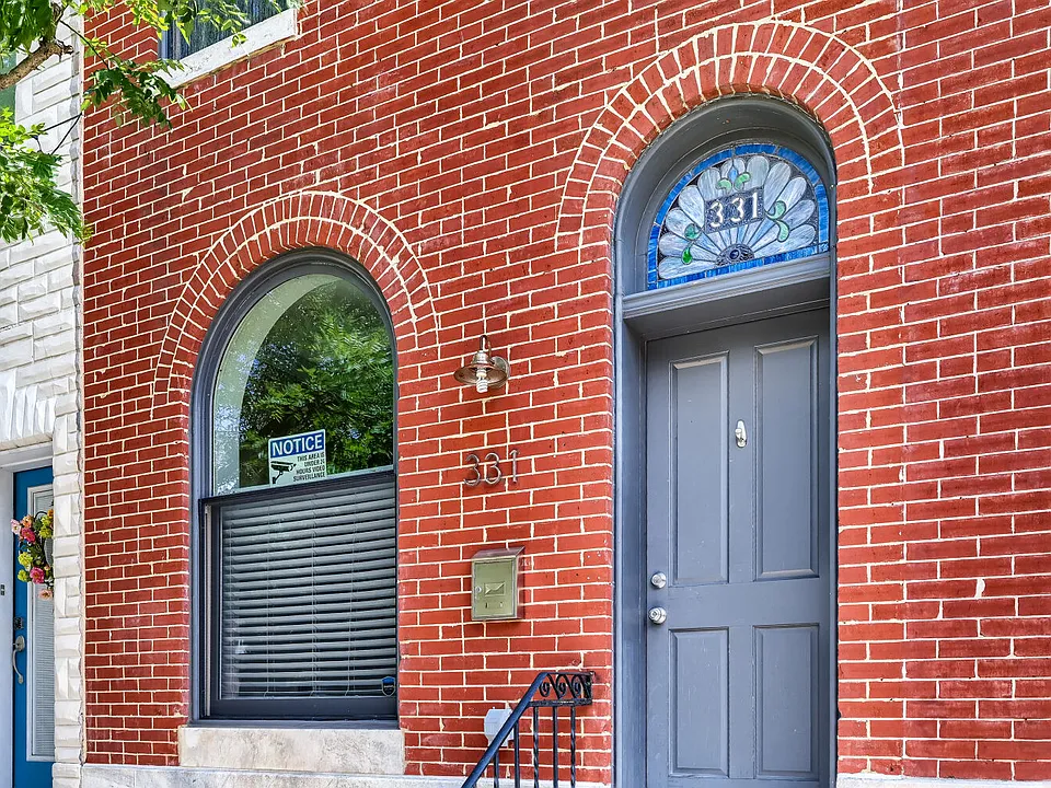 331 S East Ave