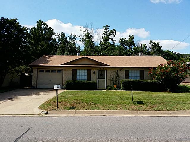 2nd image of 4305 Willow Tree Dr