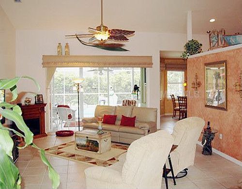 1st image of 2221 Sonoma Dr E