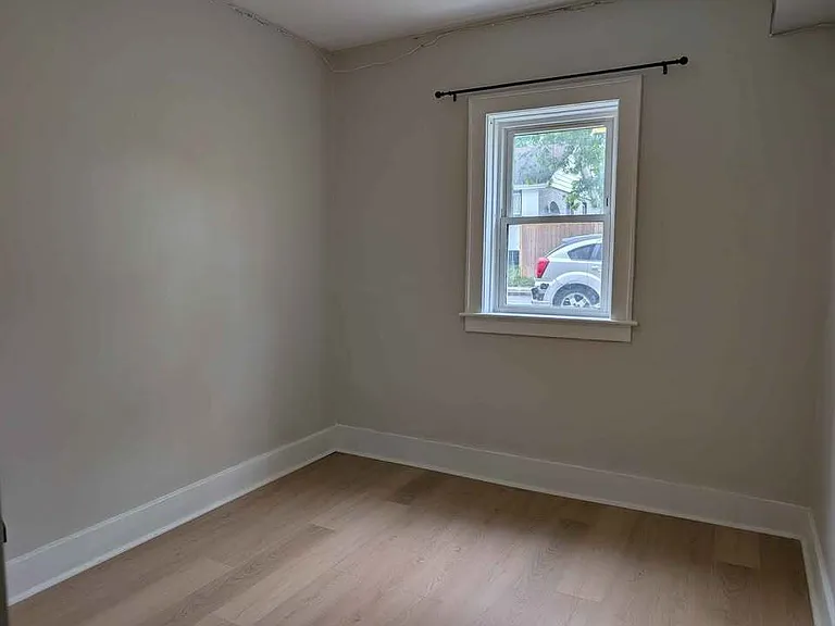 714 Elliott St — Photo 26