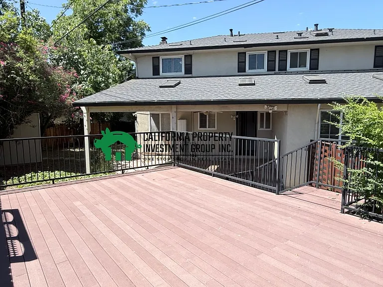 4157 Lucas Ct #4157 — Photo 32
