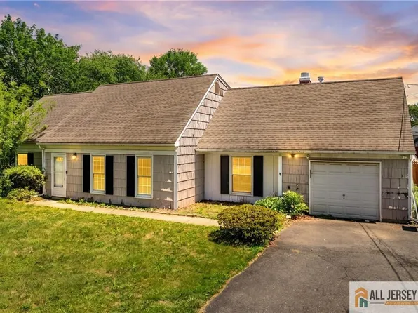 726 New Brunswick Rd, Somerset, NJ 08873