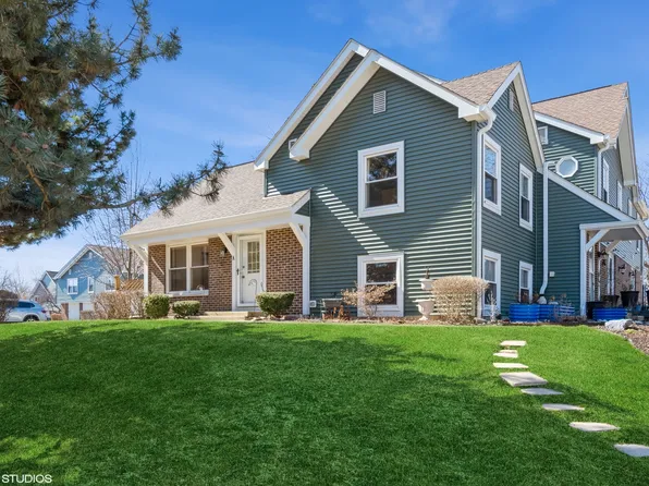 2765 Weeping Willow Dr #35-A, Lisle, IL 60532