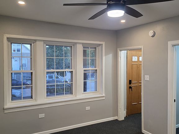 4th image of 5702 W 64th Pl #1