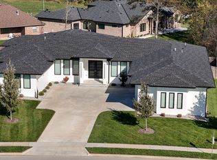 208 N Glengary Drive, Nixa, MO 65714