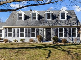 8912 Locust St, Waldorf, MD 20603