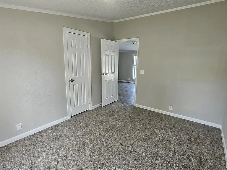 2737 W Washington Ctr #383 — Photo 10