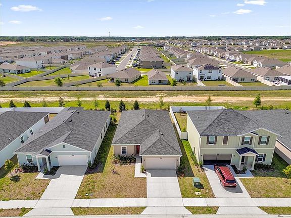 3rd image of 4721 SW 83rd Loop