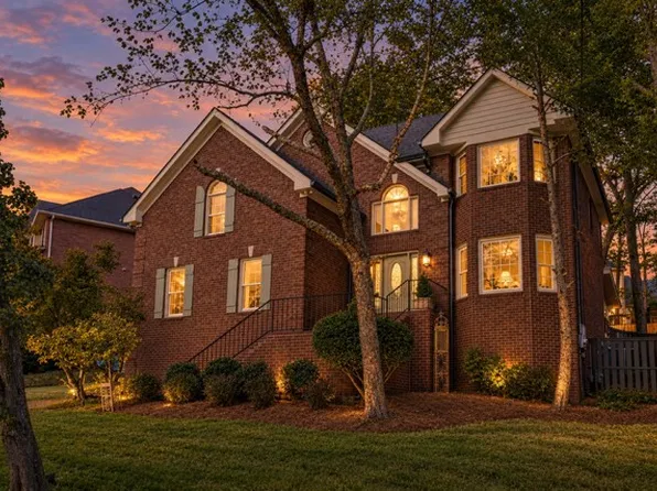 6516 Chessington Dr, Nashville, TN 37221