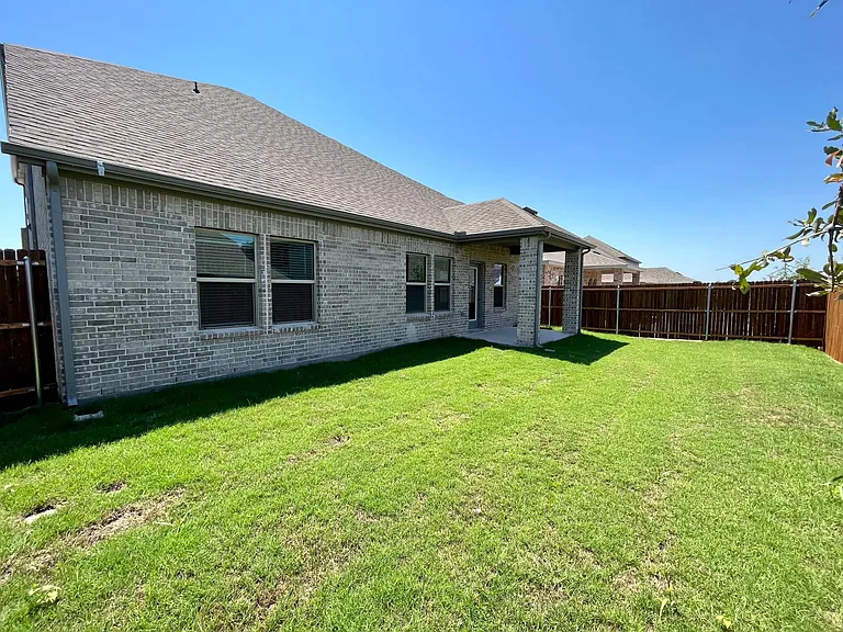 1408 Corkwood Dr — Photo 14