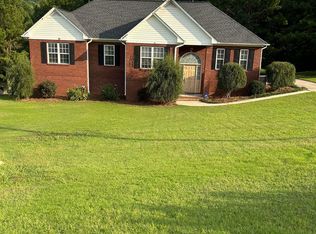 218 Greystone Dr, Oneonta, AL 35121