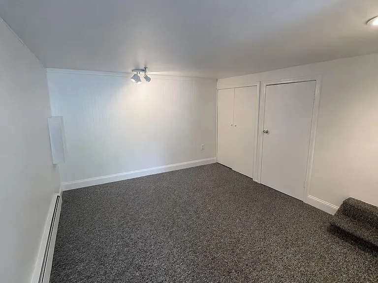 17 Bridge Ln #B — Photo 7