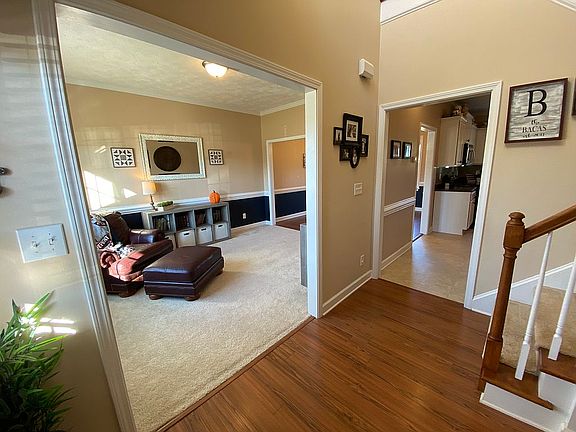 3rd image of 6350 Abercarn Way