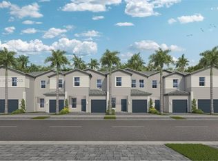 140 SW 184th Way, Hollywood, FL 33029