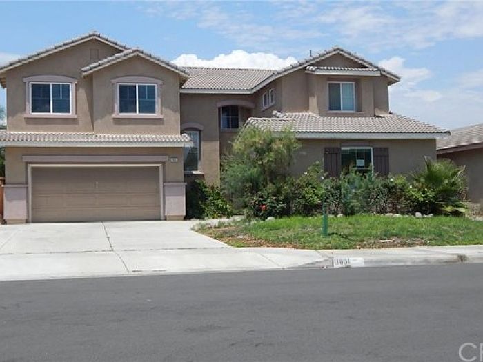 1st image of 1851 Rogers Way