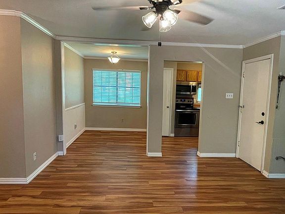 5th image of 6211 Chesterfield Ave #B