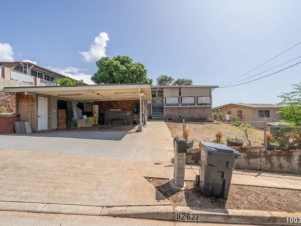 92-627 Aoloko St