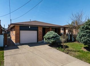 110 Vittorito Ave, Hamilton, ON L8E3W5