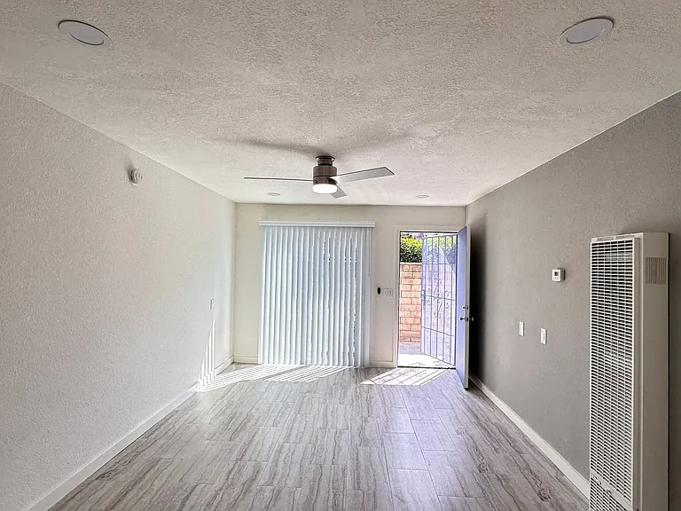 7222 Melrose St #205 — Photo 1