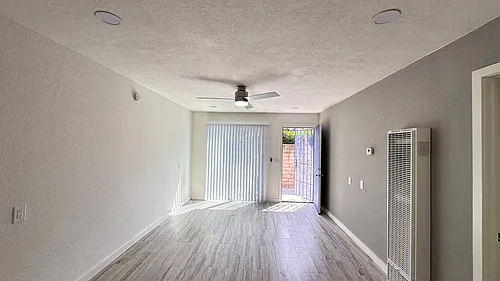7222 Melrose St #205 Photo 1