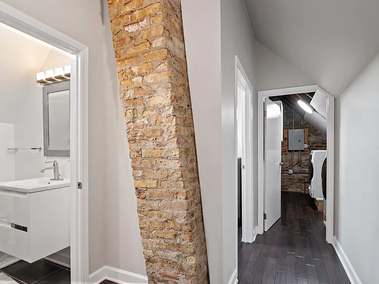 1836 N Paulina St #3 — Photo 13