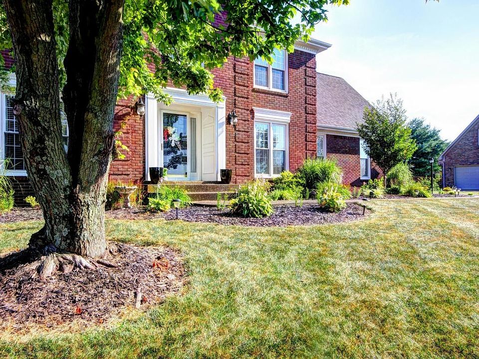 2nd image of 1800 Saint Andrews Ct