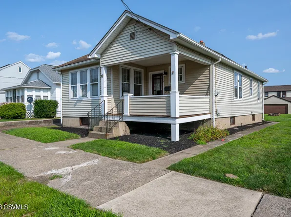 714 E 3rd St, Berwick, PA 18603