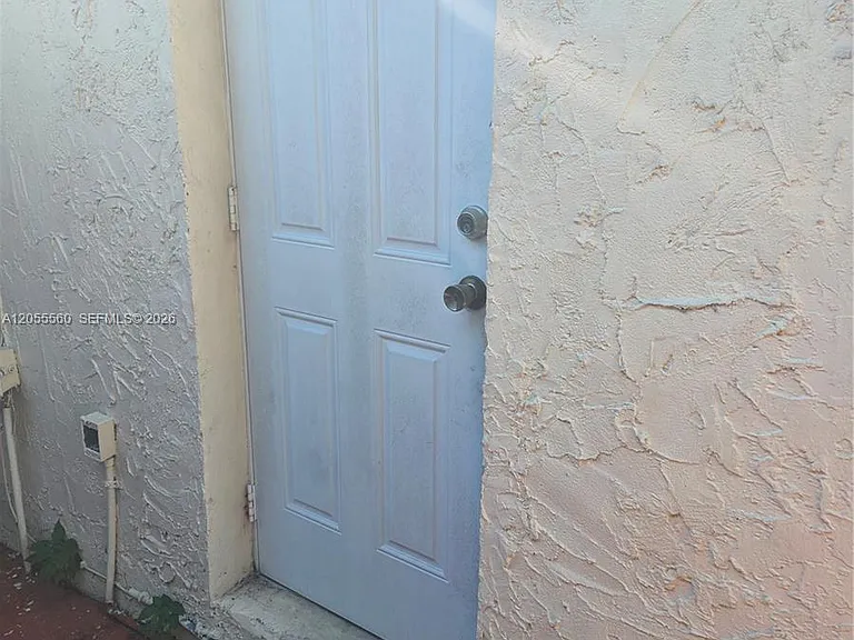 714 SW 99th Court Cir #0 — Photo 13