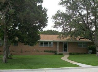 317 Fairway Rd, Woodway, TX 76712