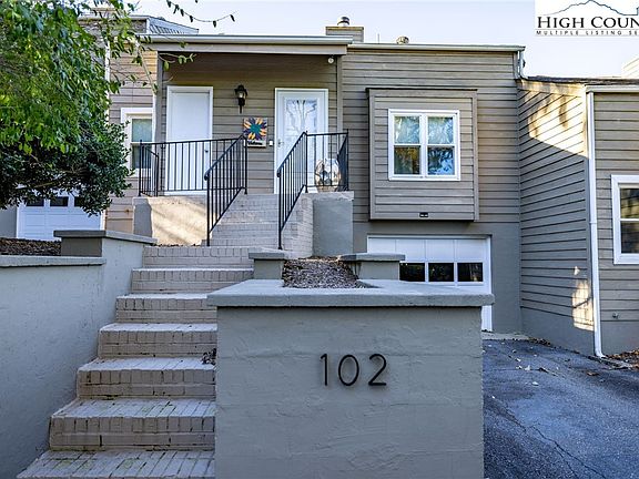 5th image of 30 Village Road #102